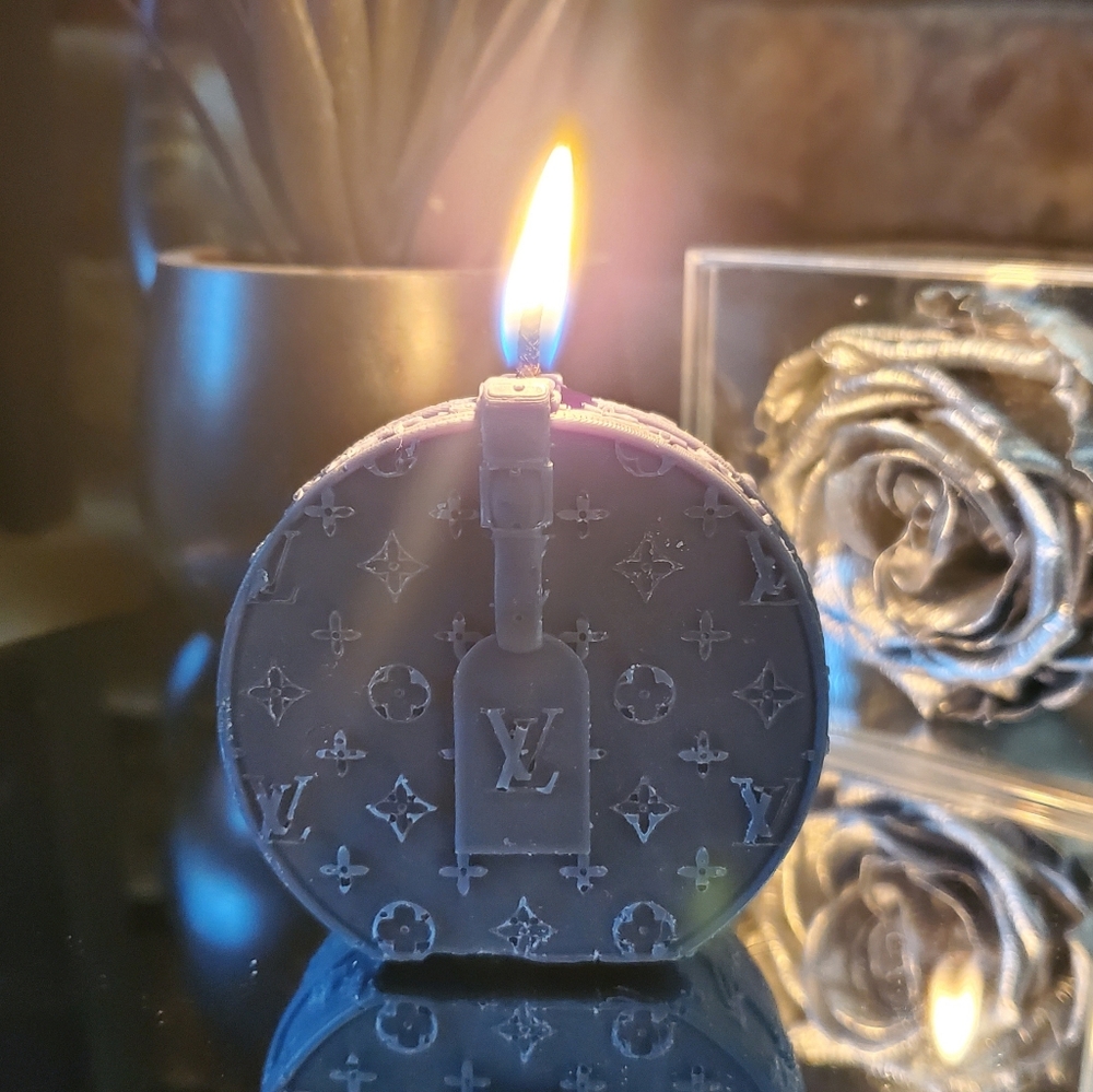 1 (ONE) Mini Soy Candle - Buyer's Choice - Picture 6 of 9